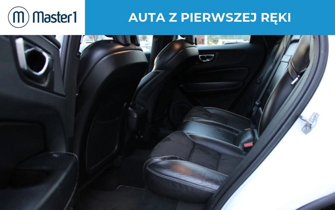 Volvo XC 60 cena 127850 przebieg: 165856, rok produkcji 2018 z Kraków małe 191